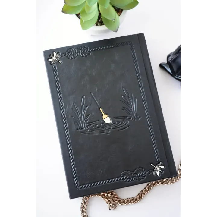 Рыбалка в стиле Олд скул. Книга в кожаном переплете. Ручная работа