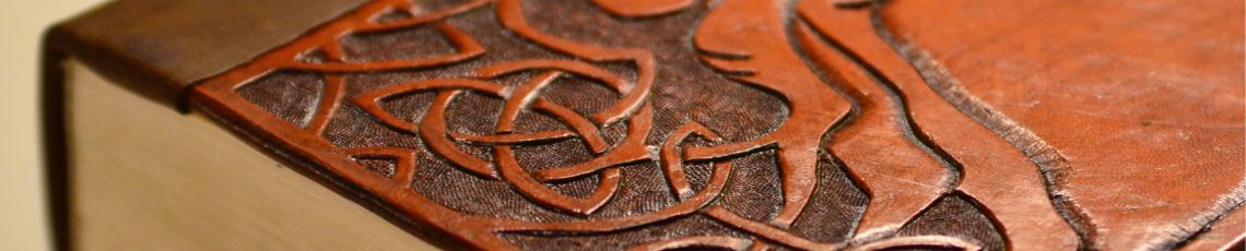 Книги в КОЖАНОМ переплете Книги в КОЖАНОМ переплете